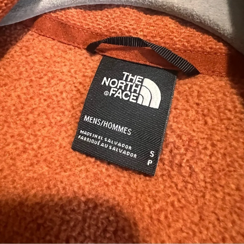 The North Face Men’s Cap Rock 1/4 Zip Pullover Sweatshirt, Brandy Brown, S